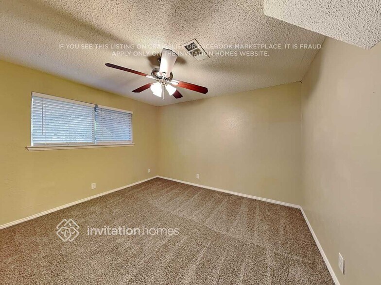 Building Photo - 24 Lakewood Dr