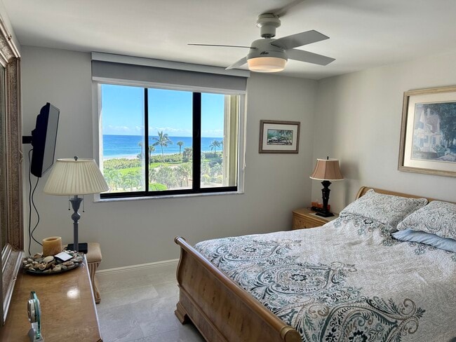 Building Photo - 400 Ocean Trail Way