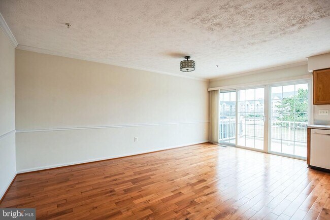 Building Photo - 13477 Stowaway Ct