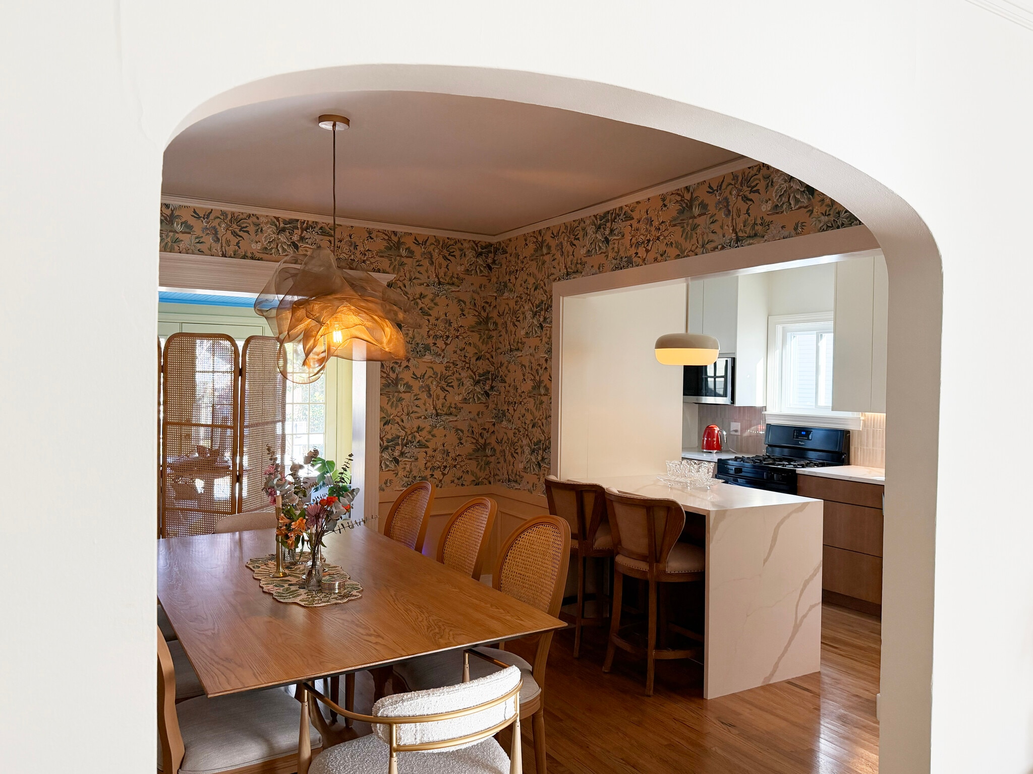 Building Photo - 2023 E 14th Pl