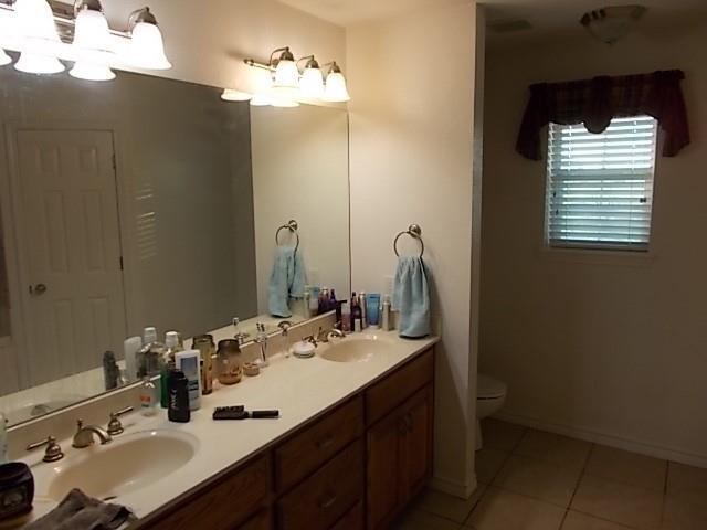 Building Photo - 506 Drummond Rd