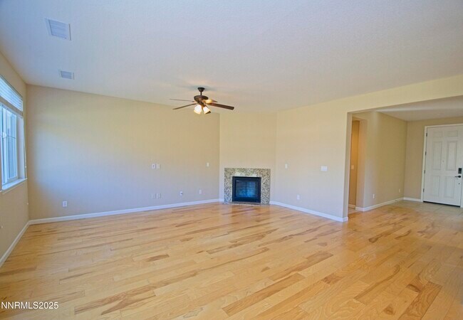 Building Photo - 2798 Peavine Creek Rd