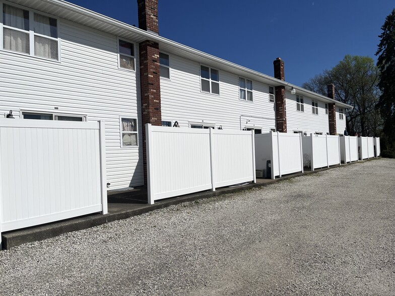 Building Photo - 1171 Yuma Cir NE