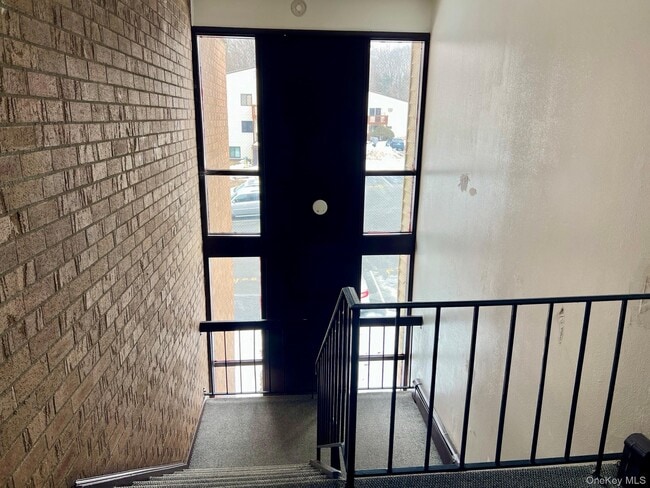 Building Photo - 3 Hook Rd