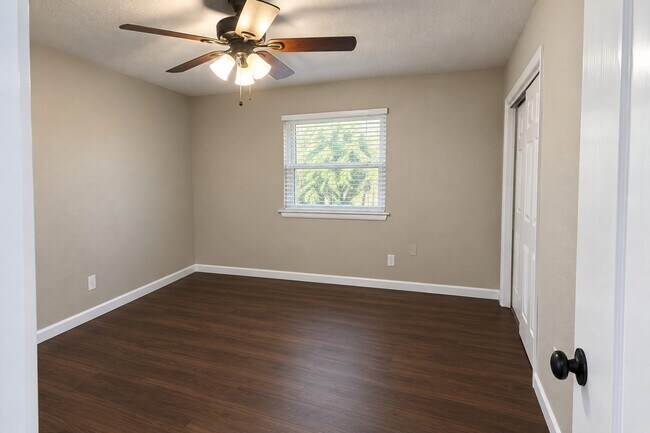 Building Photo - 4305 NW 59th St