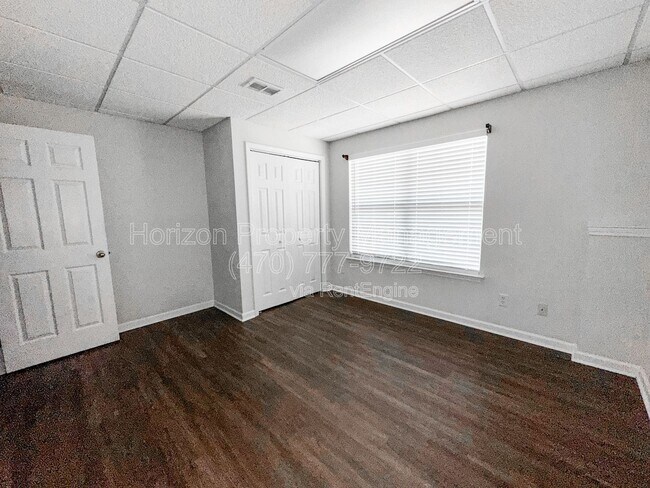 Building Photo - 5815 Quail Trail