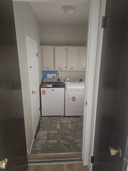 Building Photo - 54 Bonnymede Rd