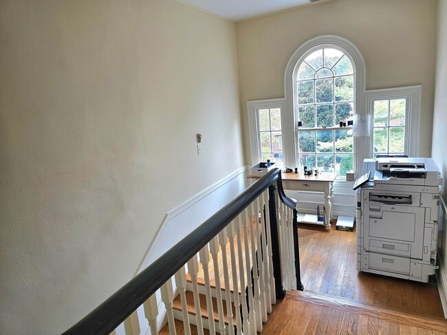 Building Photo - 3210 N Ocoee St