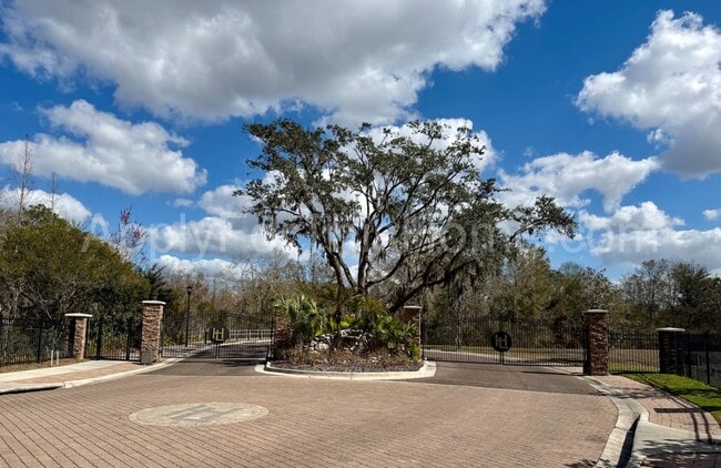 Building Photo - Single Family Dream Home in Gated Community