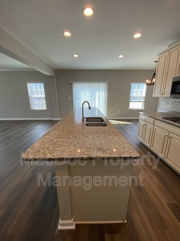 Building Photo - 6056 Greenspring Road