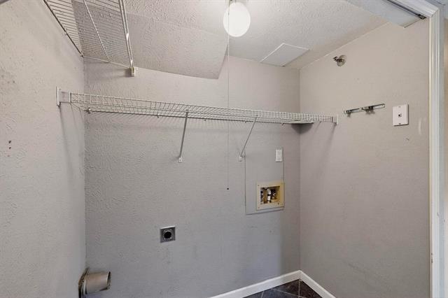 Building Photo - 1535 Mccoy St