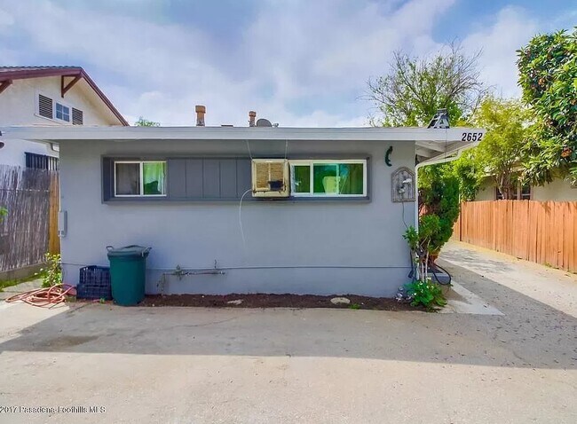 Building Photo - 2652 Granada Ave