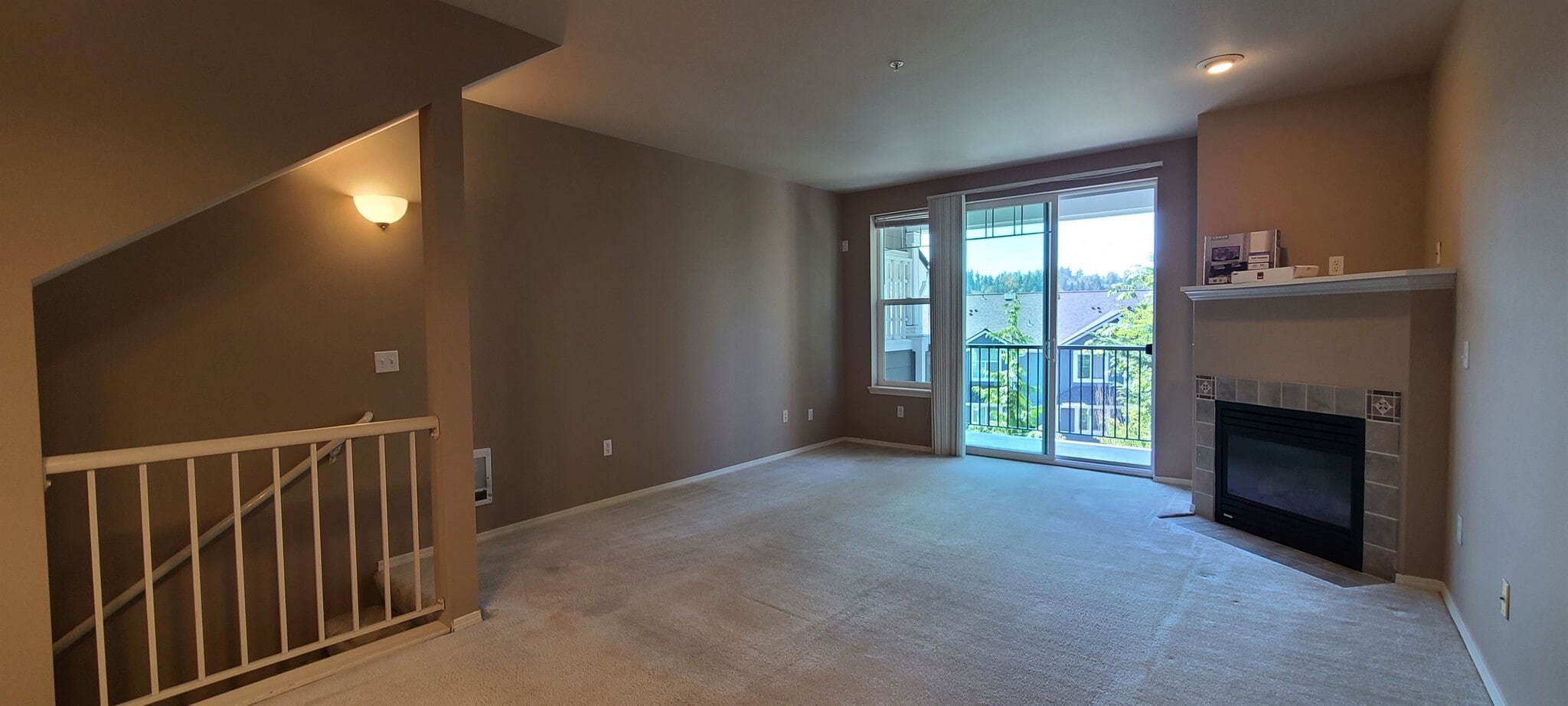 Building Photo - 16125 Juanita Woodinville Way NE
