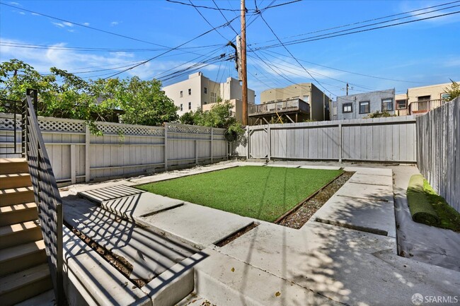Building Photo - 66 Delano Ave
