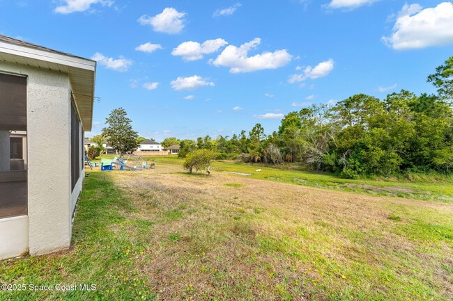 Building Photo - 2390 Savannah Blvd