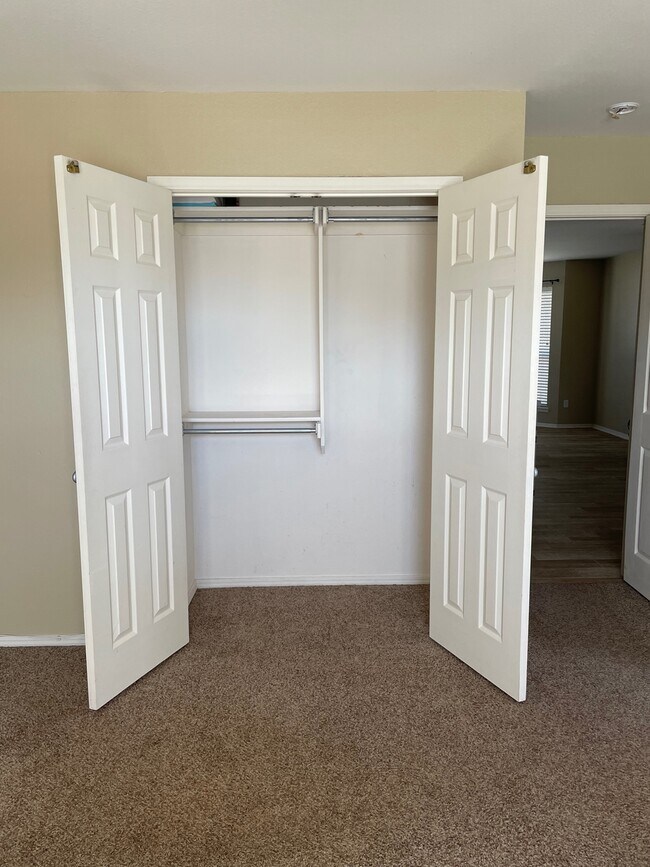 Building Photo - 10413 NW 45th St