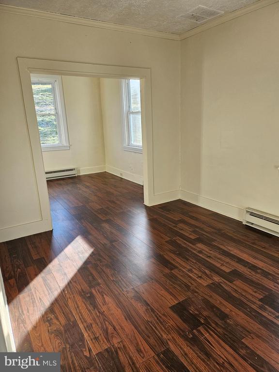 Building Photo - 300 Brenneman Rd