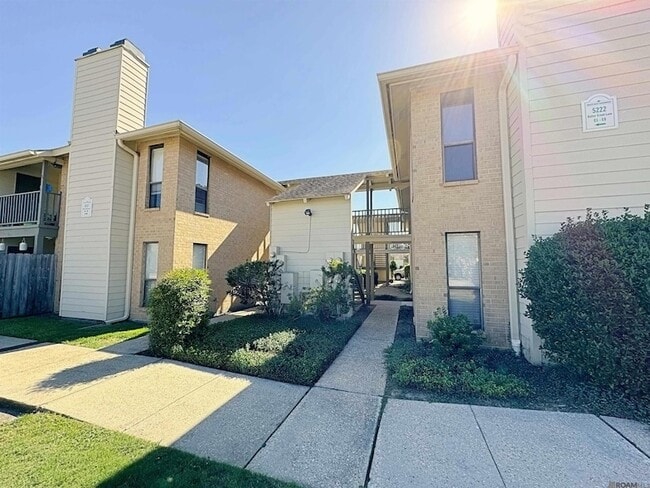 Building Photo - 5222 Butter Creek Ln