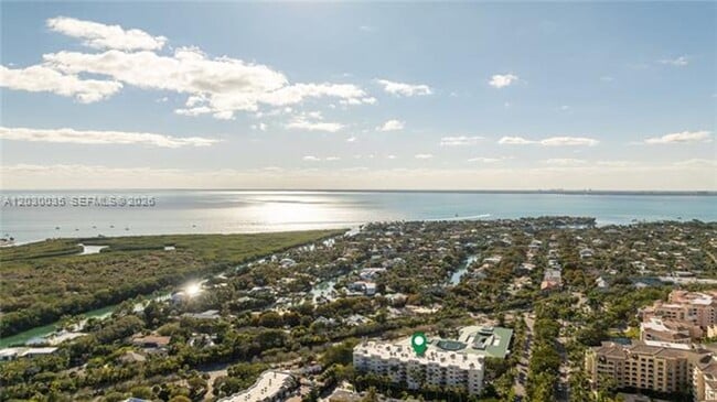 Building Photo - 210 Seaview Dr