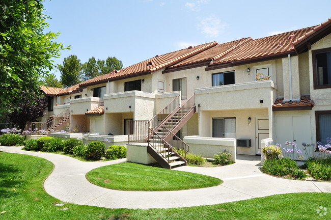 Building Photo - Sunset Springs Apartments