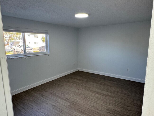 Building Photo - 6705 SW 44th St