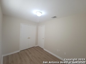 Building Photo - 10527 Hunters Pond