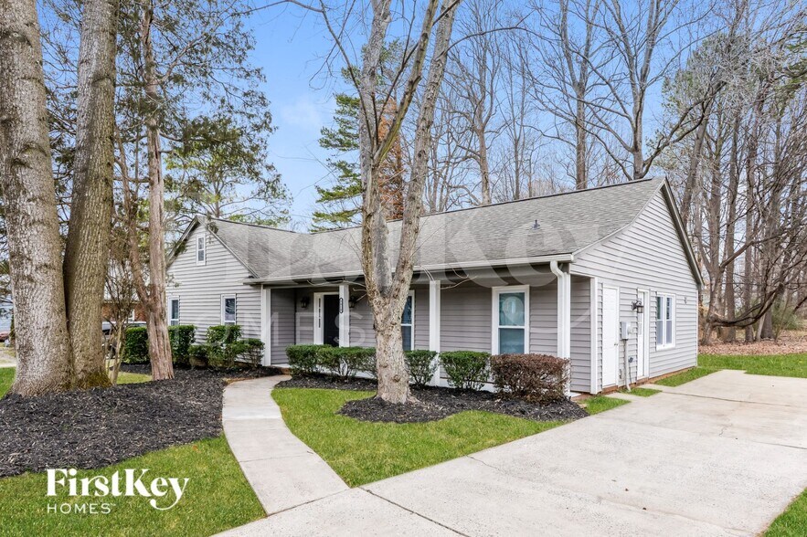 Building Photo - 5414 Carlingford Ct