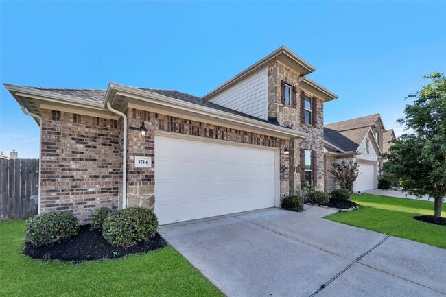 Building Photo - 3714 Logandale Ridge Ln