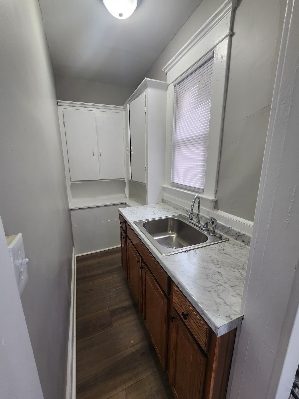 Building Photo - 121 Greenwood St