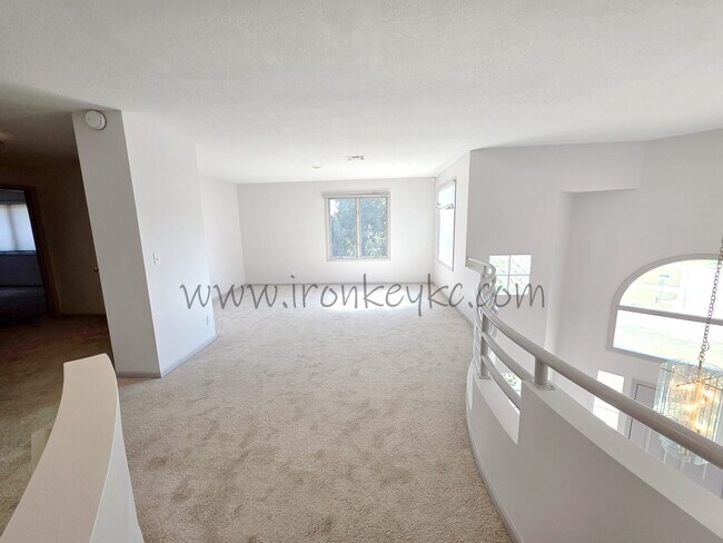 Building Photo - 14112 Windsor St