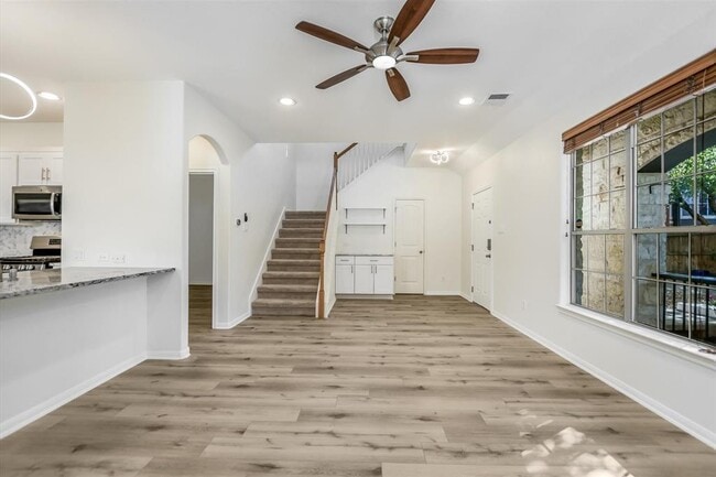 Building Photo - 11400 W Parmer Ln