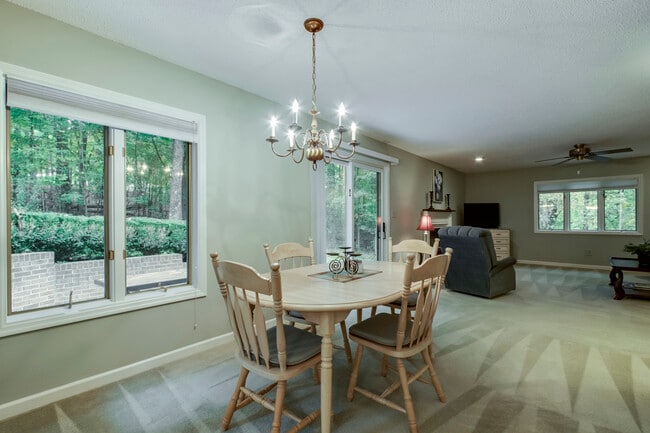 Building Photo - 260 Chuniloti Way