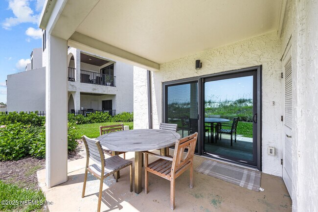 Building Photo - 2343 Costa Verde Blvd