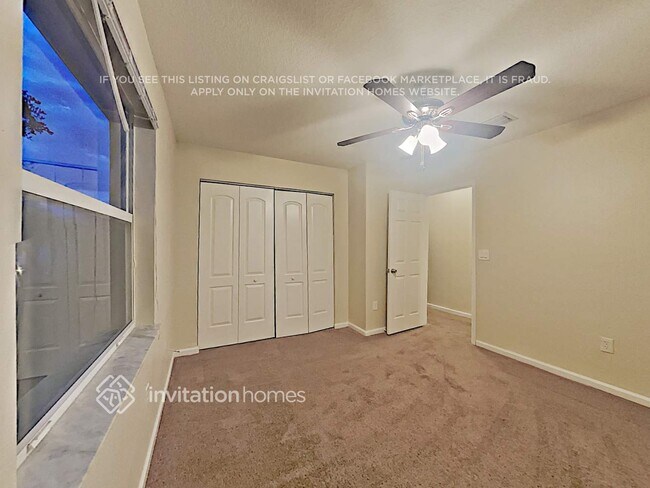 Building Photo - 5352 SW 155th Ave