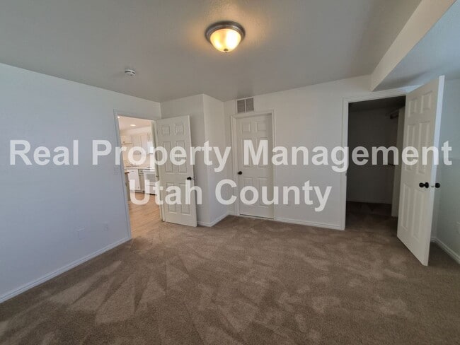 Building Photo - Qualify With 2.5x Rent in Income. Plus Hal...