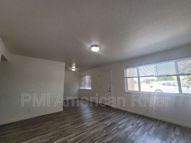 Building Photo - 7147 Bacchini Ave