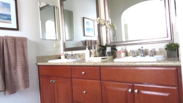 Building Photo - 2154 Lusitano St