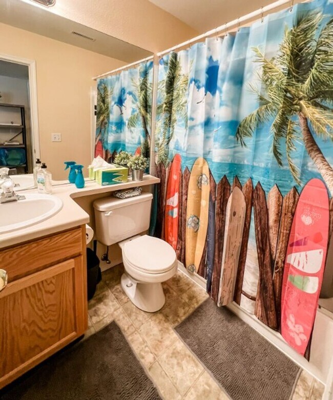 Building Photo - Lovely 4 Bedroom Home in Jackson Creek on ...
