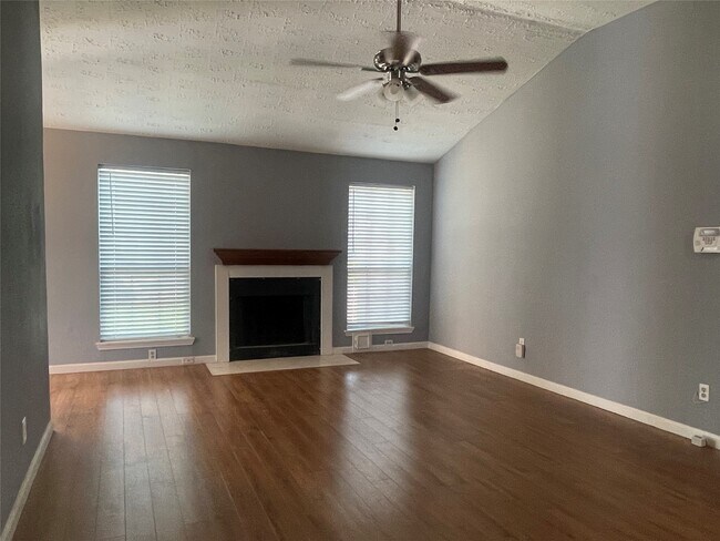 Primary Photo - 20206 Apache Gardens Ln