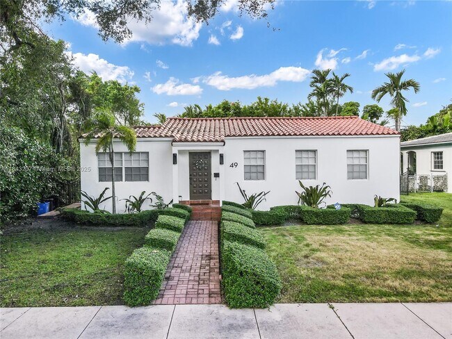 Primary Photo - 49 Alcantarra Ave