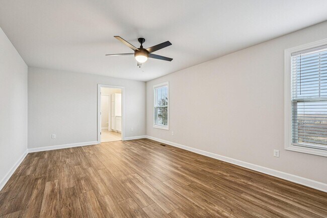 Building Photo - 3916 County Rd F North