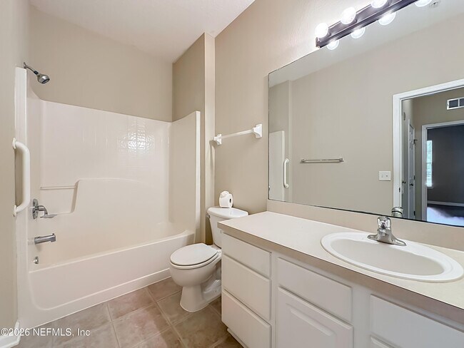 Building Photo - 7801 Point Meadows Dr