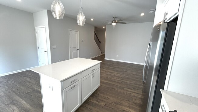 Building Photo - 236 Santorini Wy