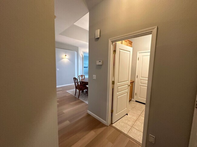 Building Photo - 1834 Treeline Way