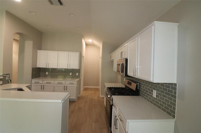 Building Photo - 1309 Wide Antler Cove