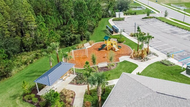 Building Photo - 2546 Warren Acrs Blvd