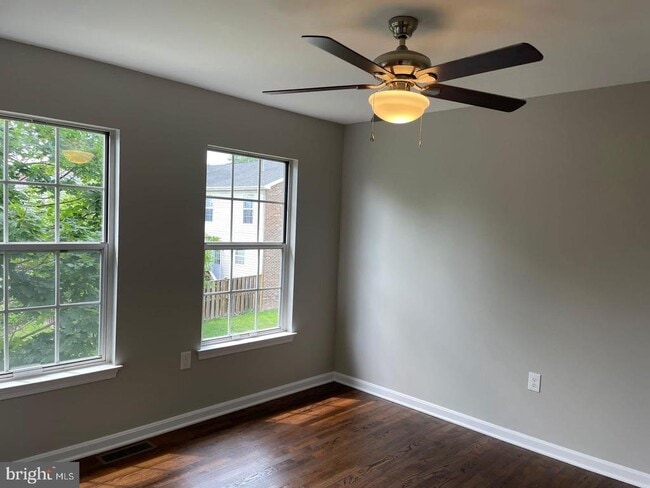 Building Photo - 108 Hunter Run Rd