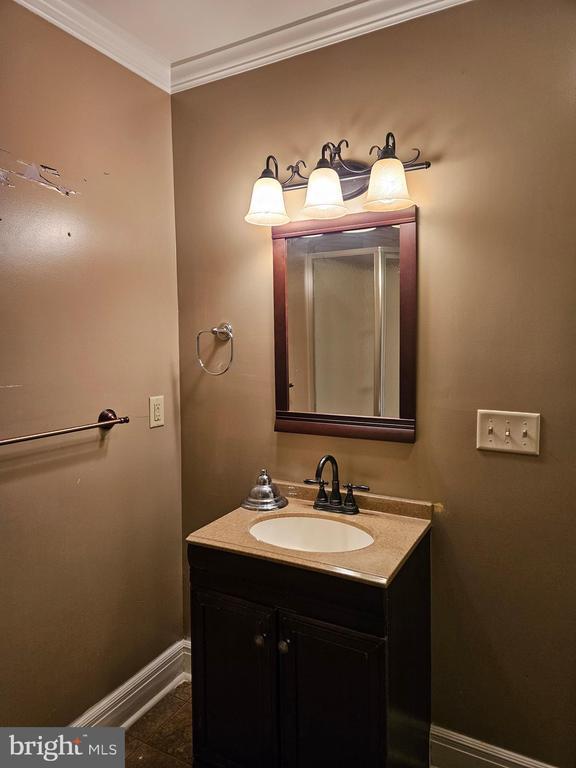 Building Photo - 25513 Hill Rd