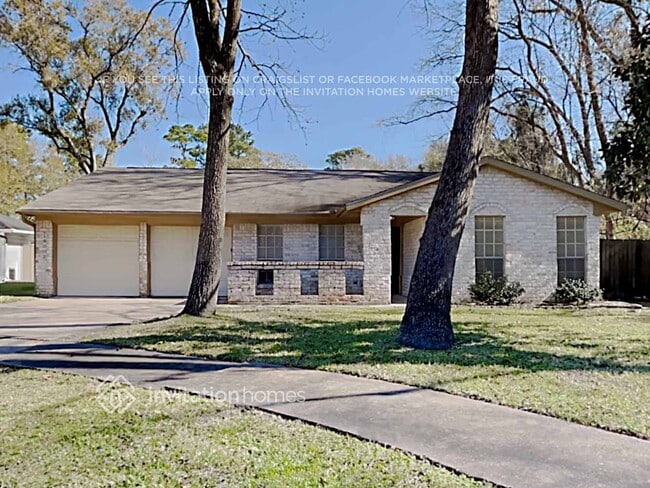 Building Photo - 18002 Woodgum Dr