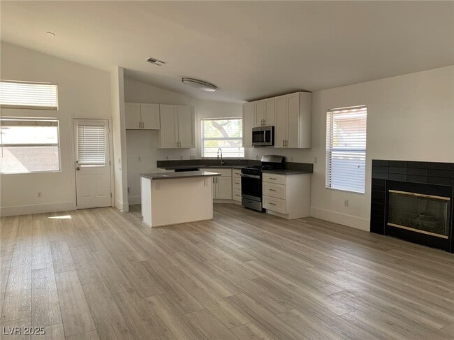 Building Photo - 5453 Olympic Spirit Ln